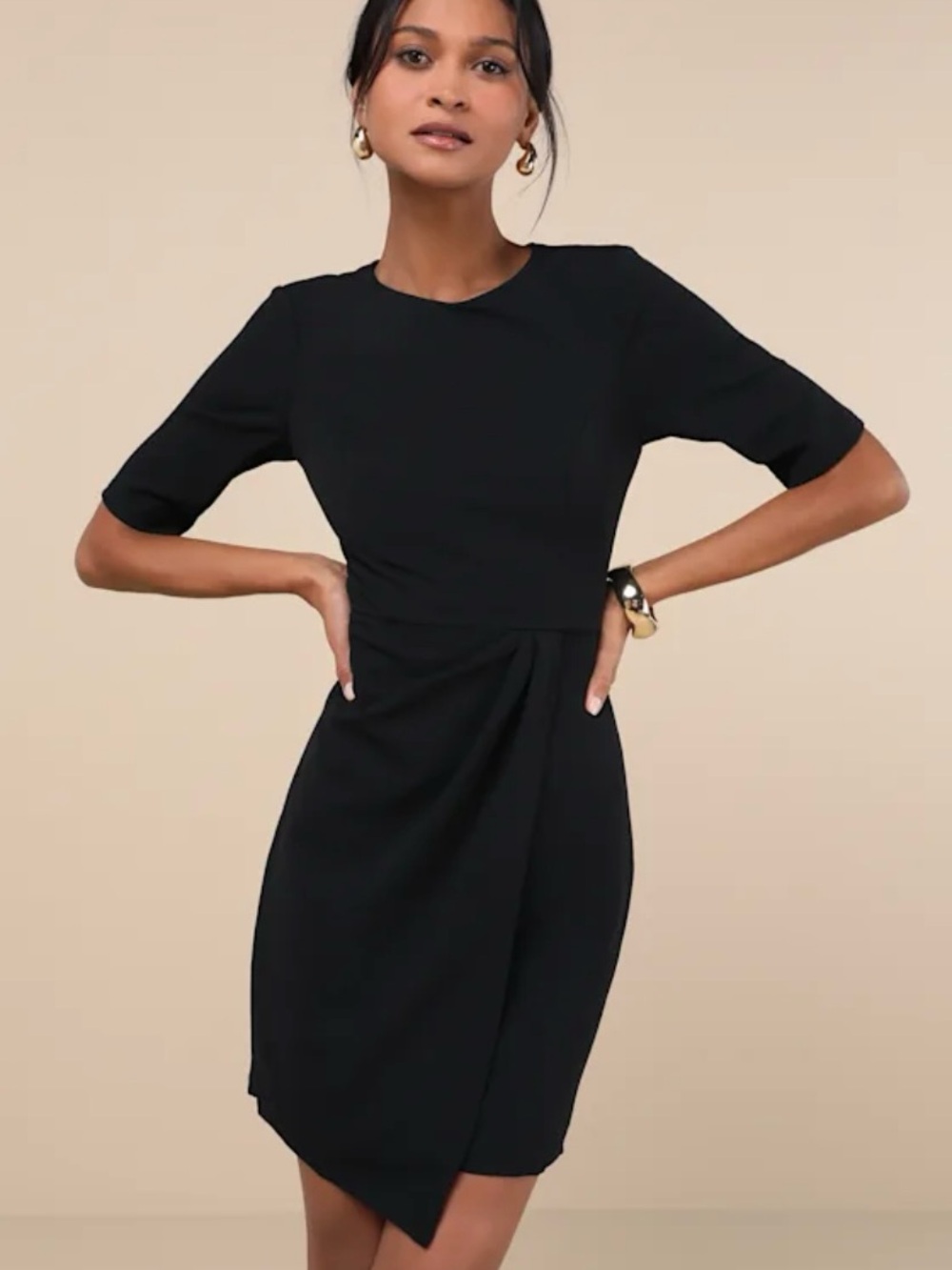 Elegant Black Short Sleeve Dress